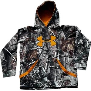Under Armour Youth Medium Camouflage
Hooded Sweatshirt
